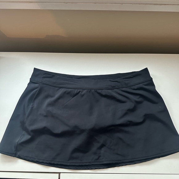 Nike Girls Black Skort - Picture 1 of 6